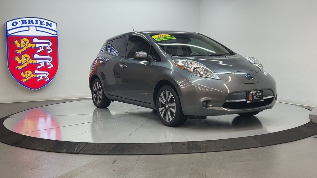 Used 2015 Nissan LEAF SV with VIN 1N4AZ0CP7FC321131 for sale in Normal, IL