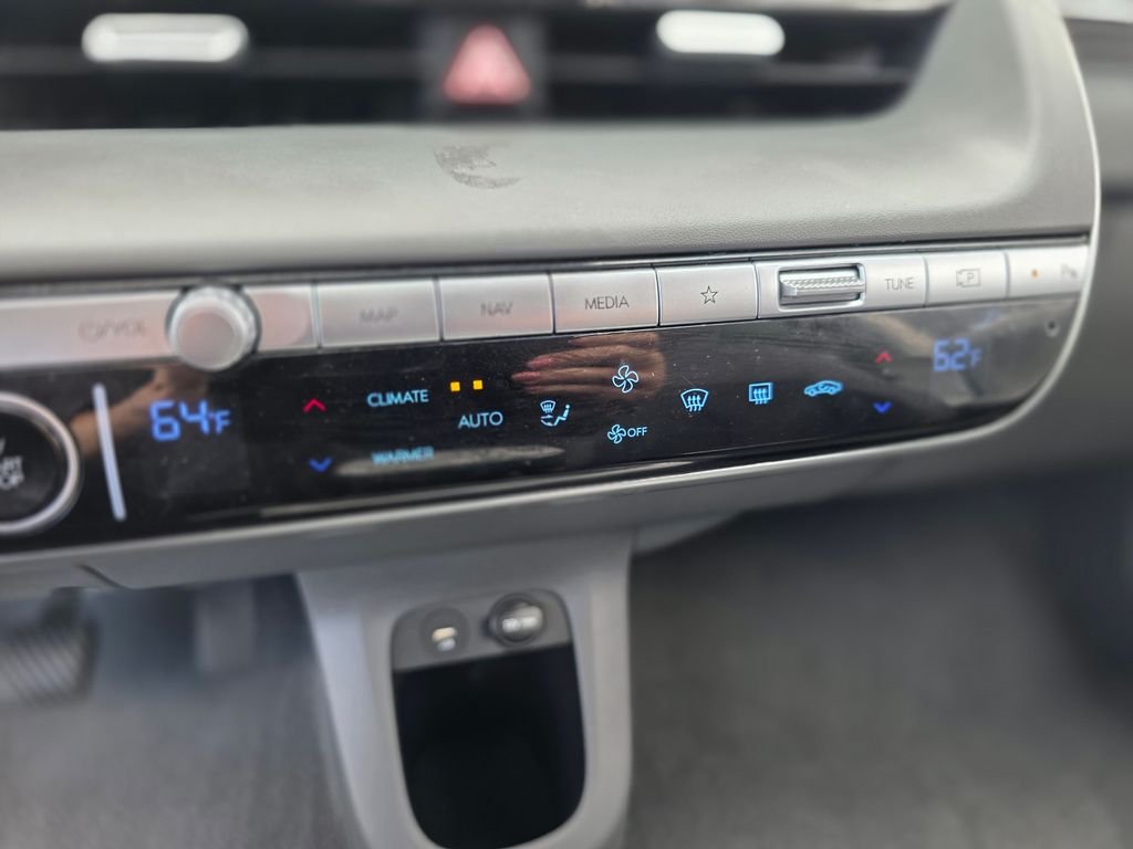 2022 Hyundai IONIQ 5 SE - Photo 29