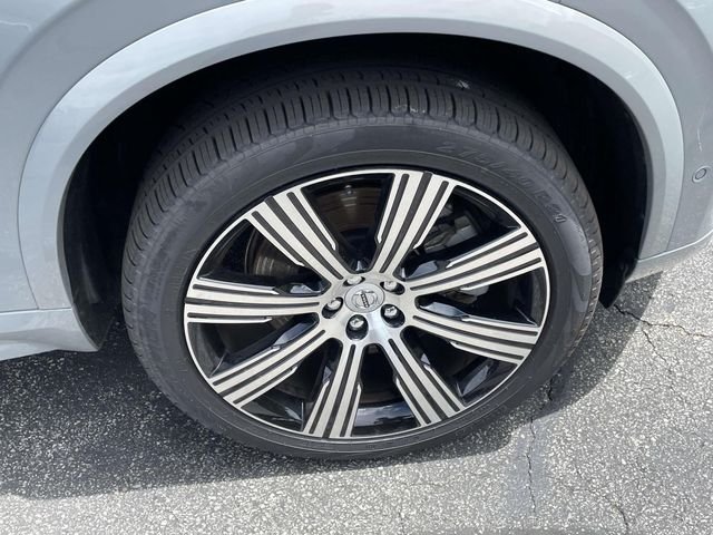 Certified Used 2025 Gray Volvo T8 Plus image 11