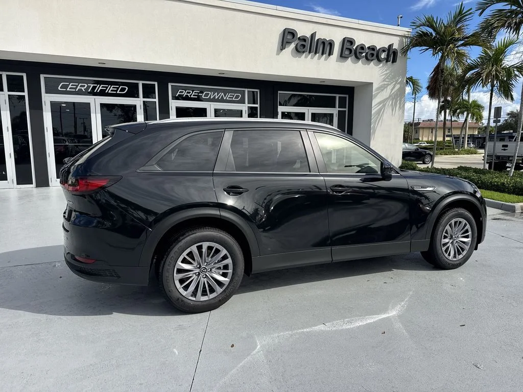 New 2026 Jet Black Mazda 3.3 Turbo Select AWD image 4