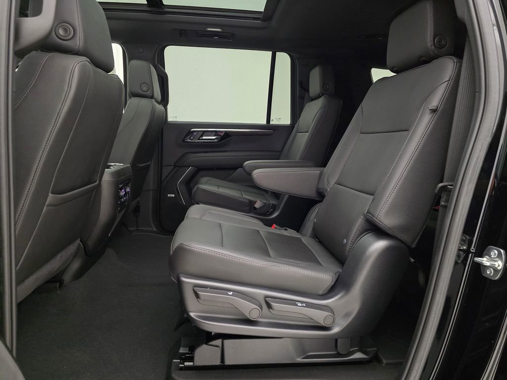 2025 Chevrolet Suburban Z71 - Photo 51