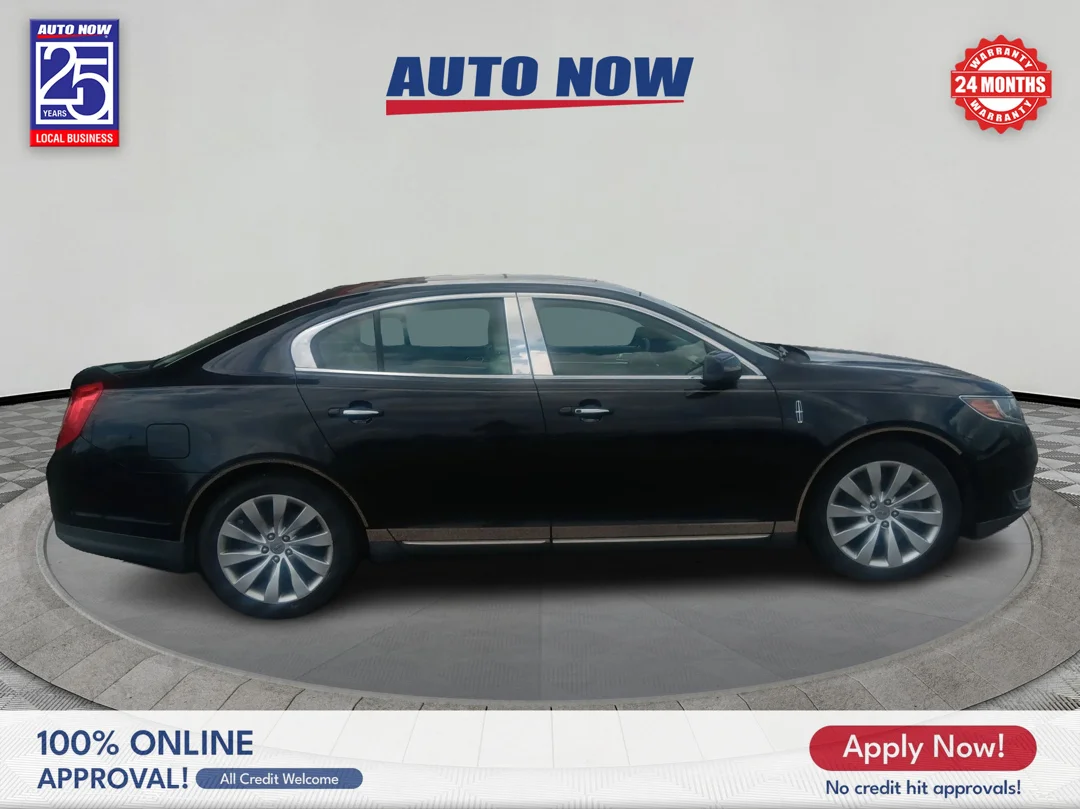 Used 2014 Black Lincoln base image 7