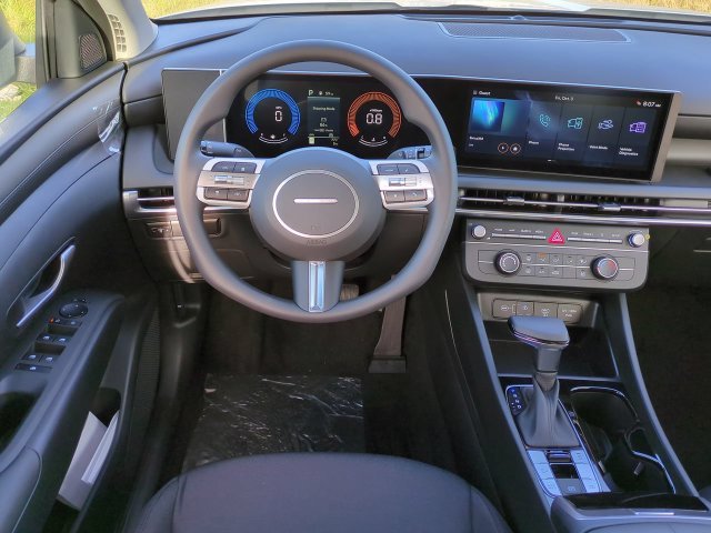 New 2026 White Hyundai SE FWD image 41