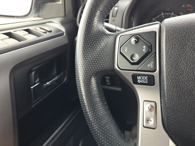 Used 2020 White Toyota SR5 Premium image 23