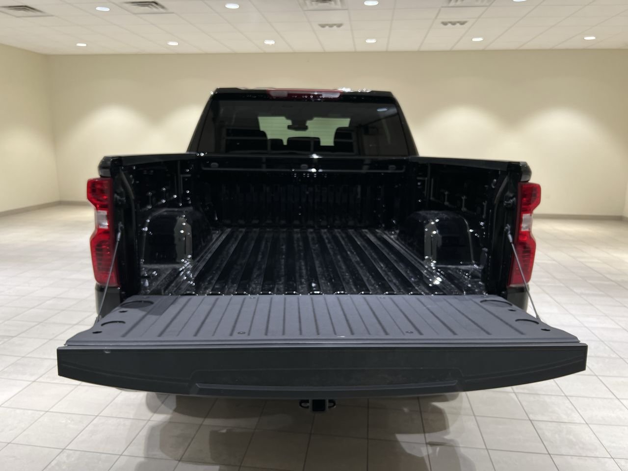 2025 Chevrolet Silverado 1500 Custom - Photo 59