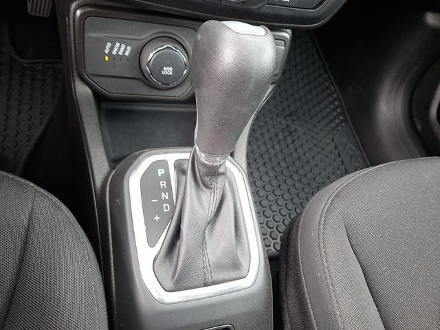 Used 2023 Black Jeep Altitude image 22
