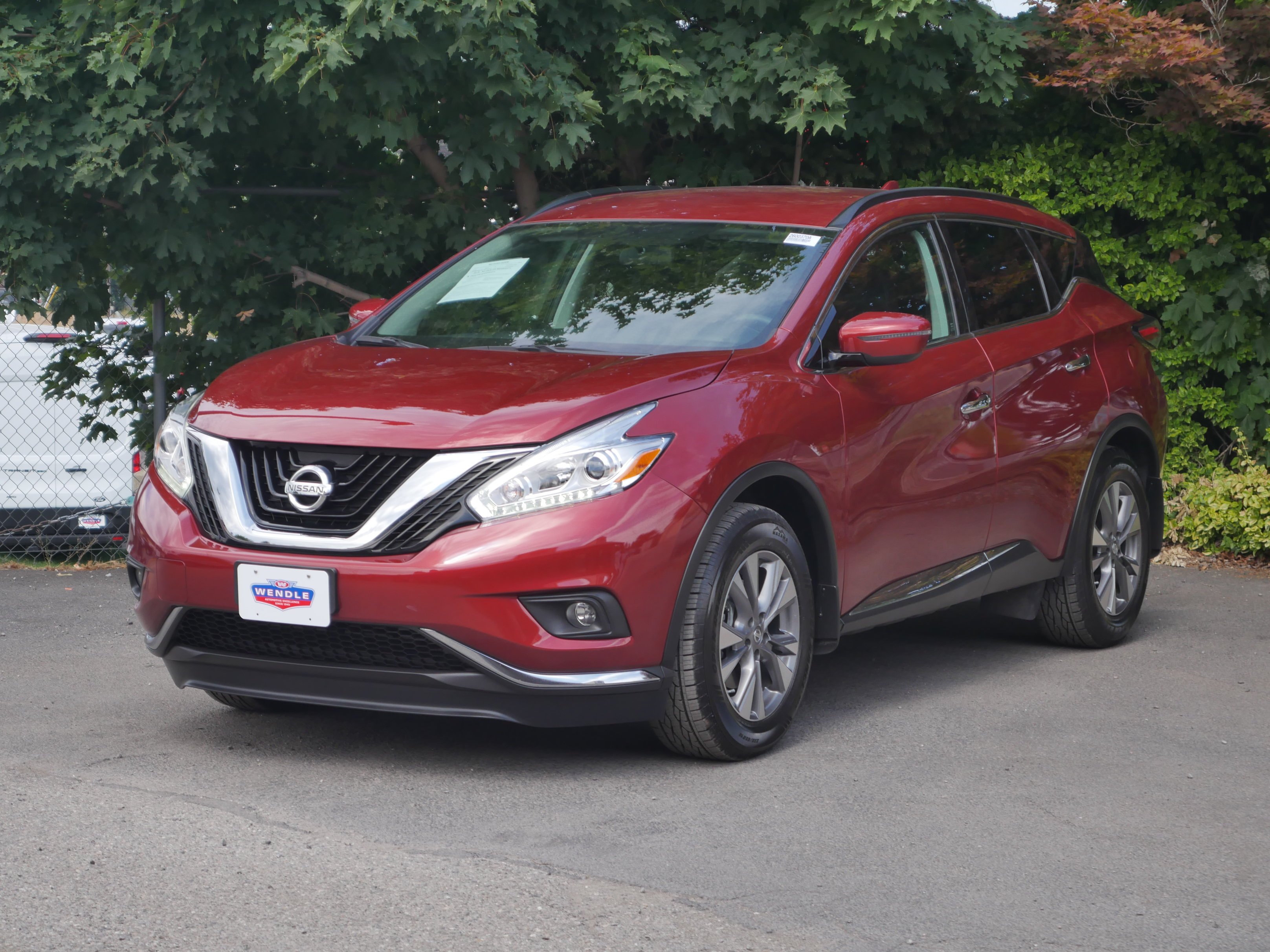 Used 2017 Cayenne Red Metallic Nissan SV image 2
