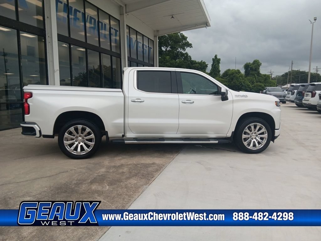 Used 2019 IRIDESCENT PEARL TRICOAT Chevrolet High Country image 14