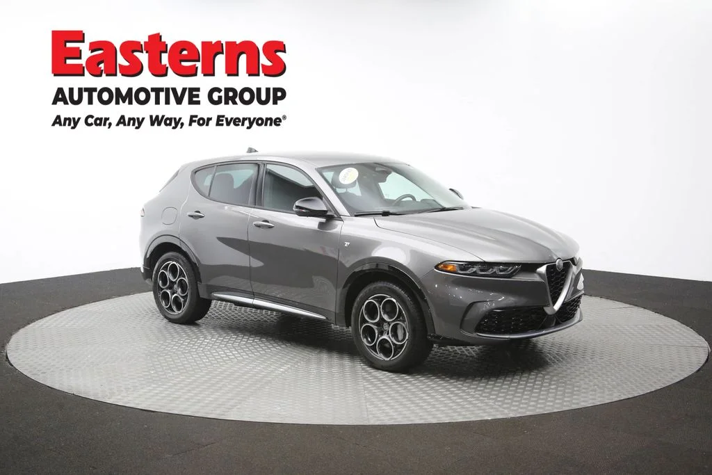 Used 2024 Silver Alfa Romeo Ti image 46