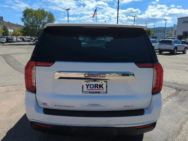Used 2024 White GMC SLT image 5