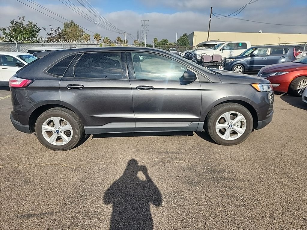 Used 2020 Gray Ford SE image 16
