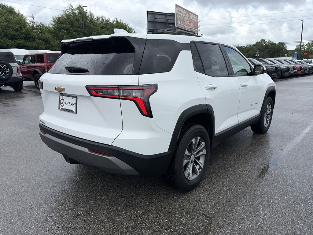 Used 2025 White Chevrolet LT image 7