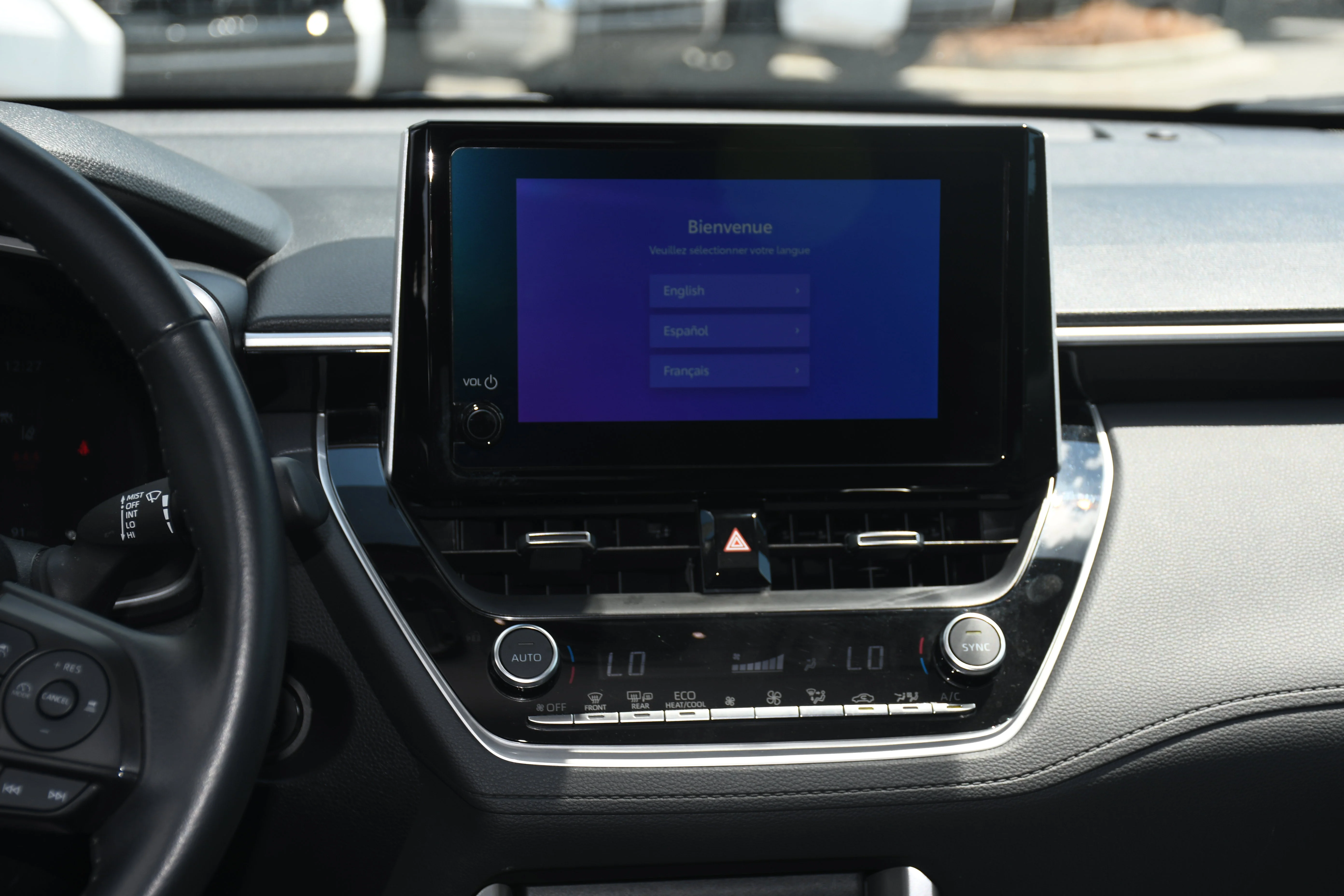Certified Used 2025  Toyota XLE image 16