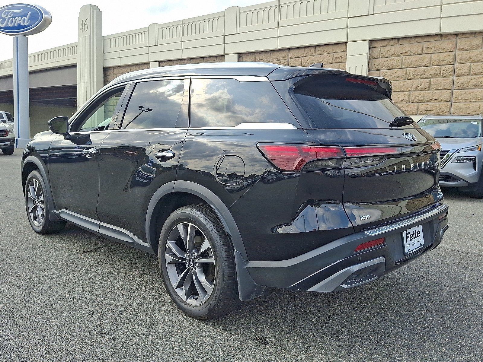 2022 INFINITI QX60 LUXE - Photo 6