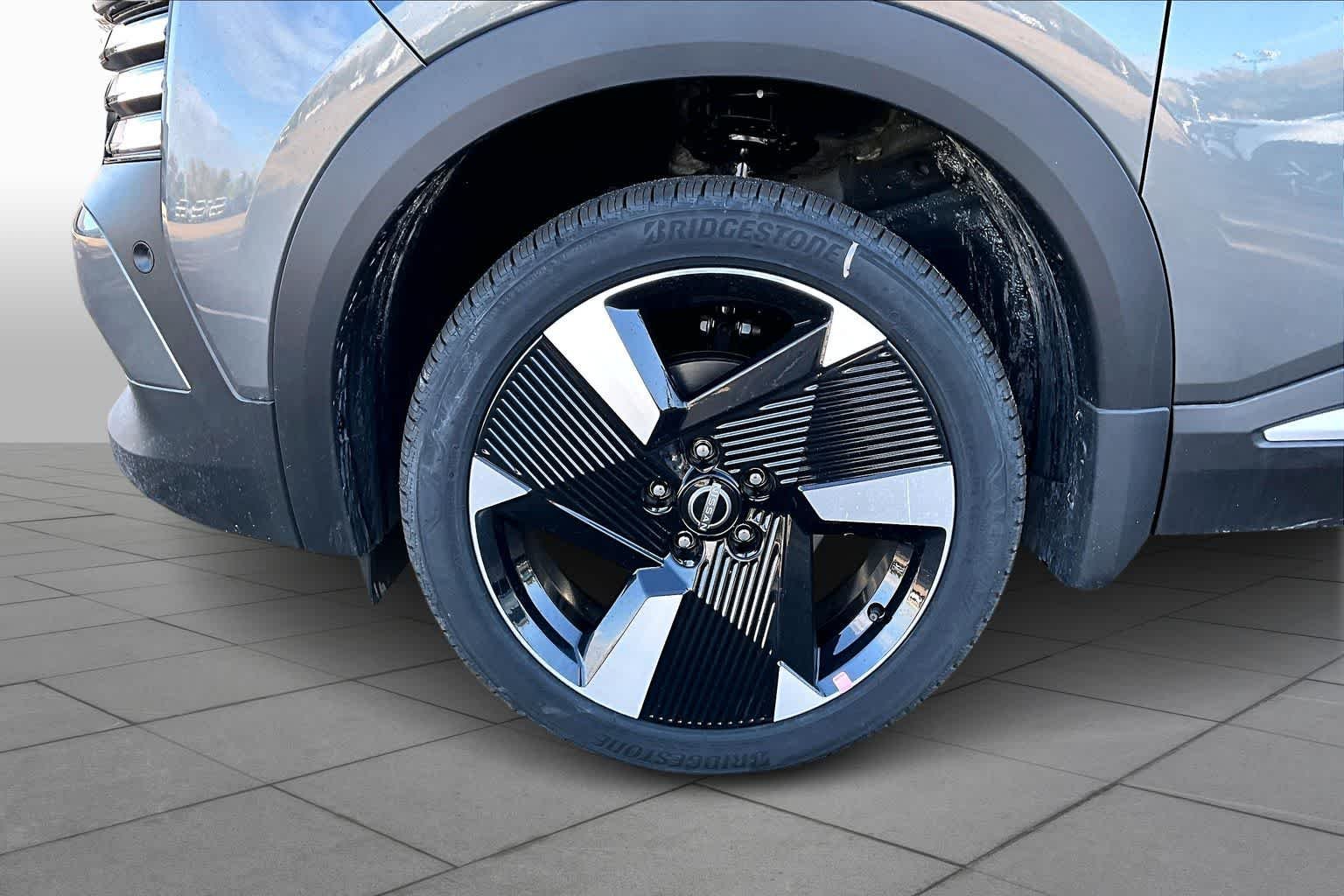 New 2026 Gun Metallic Nissan SR image 9