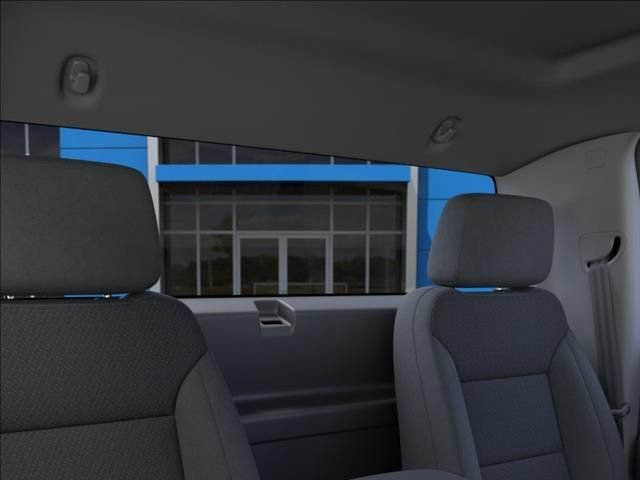 New 2026 Summit White Chevrolet WT image 24