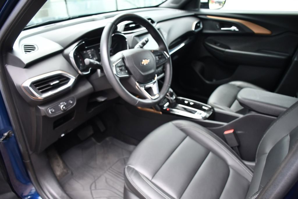 Used 2023 Blue Glow Metallic Chevrolet ACTIV image 23