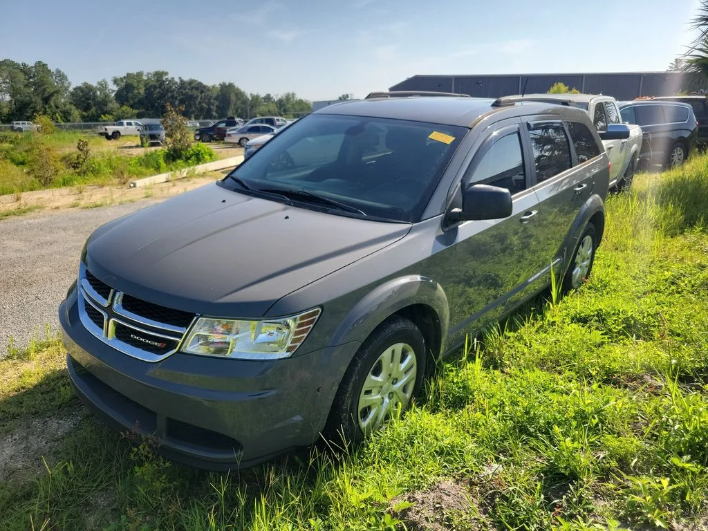Used 2020 Gray Dodge SE image 6
