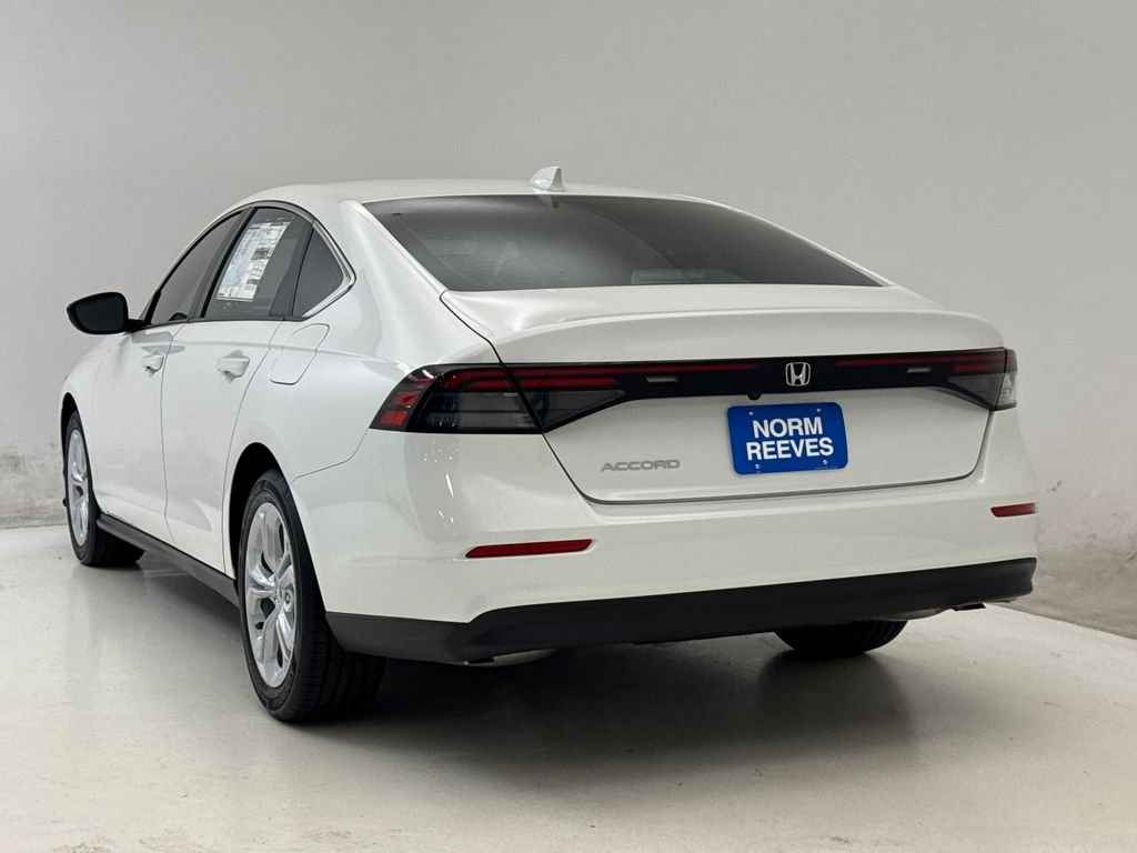 New 2026 Platinum White Pearl Honda LX image 7