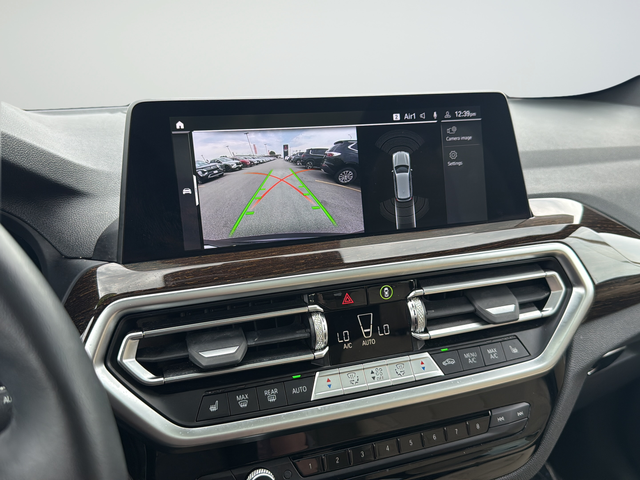Used 2023 Gray BMW xDrive30i image 15