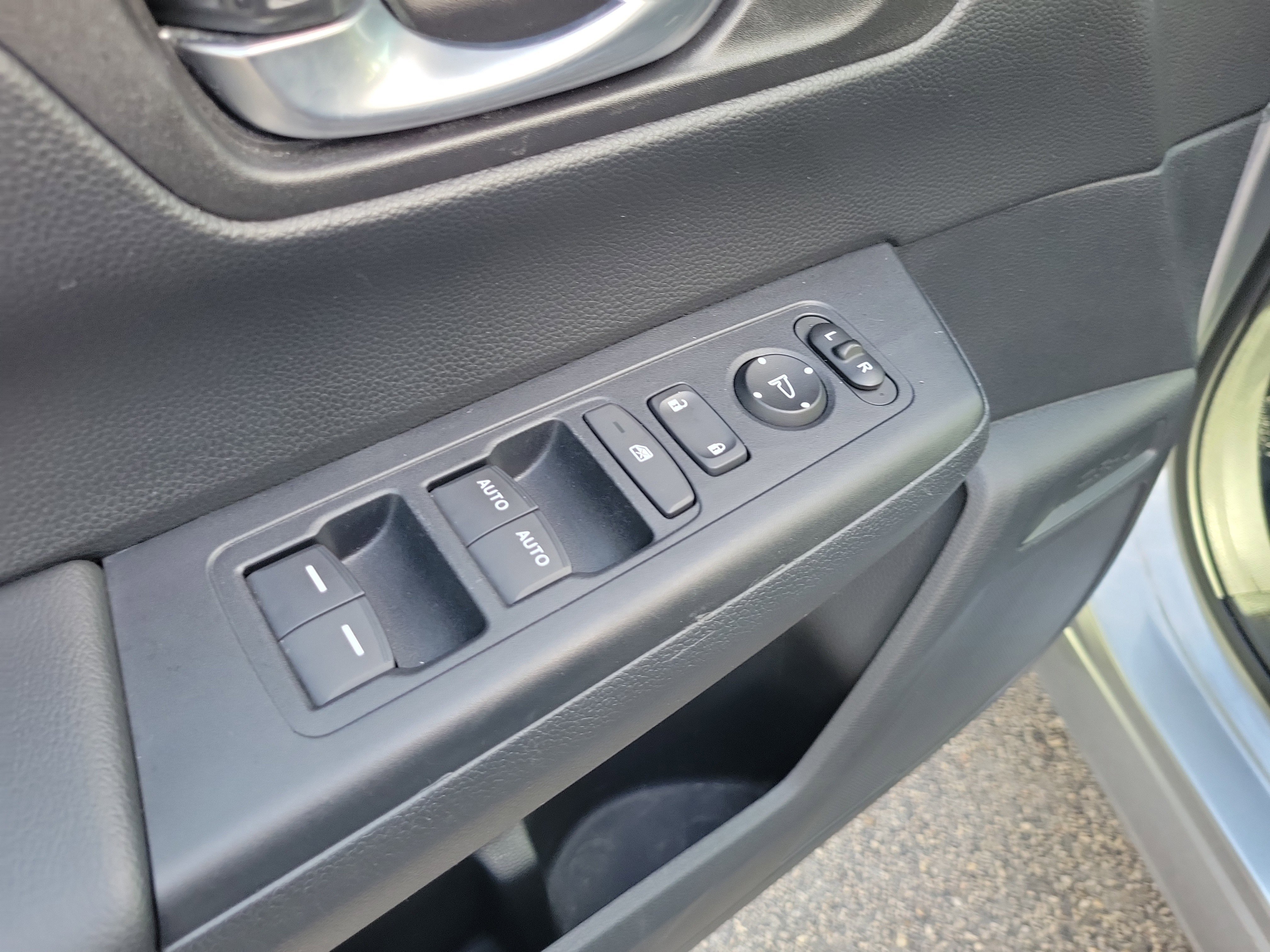 Used 2023 Gray Honda Sport image 13
