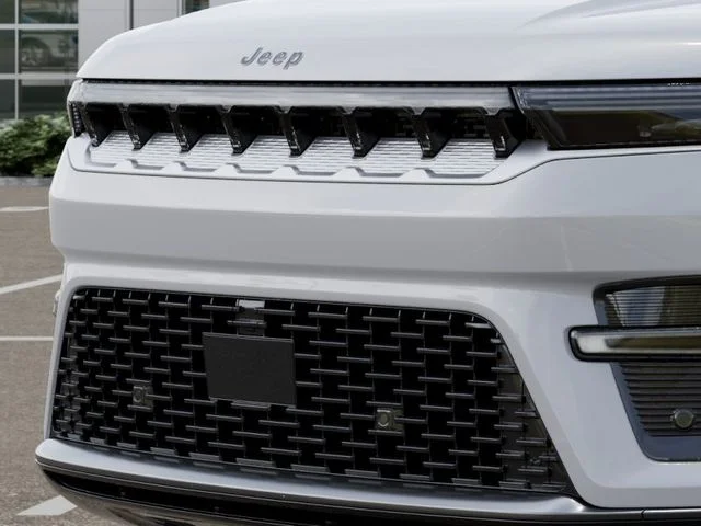 New 2026 Bright White Clear-Coat Exterior Paint Jeep  image 11