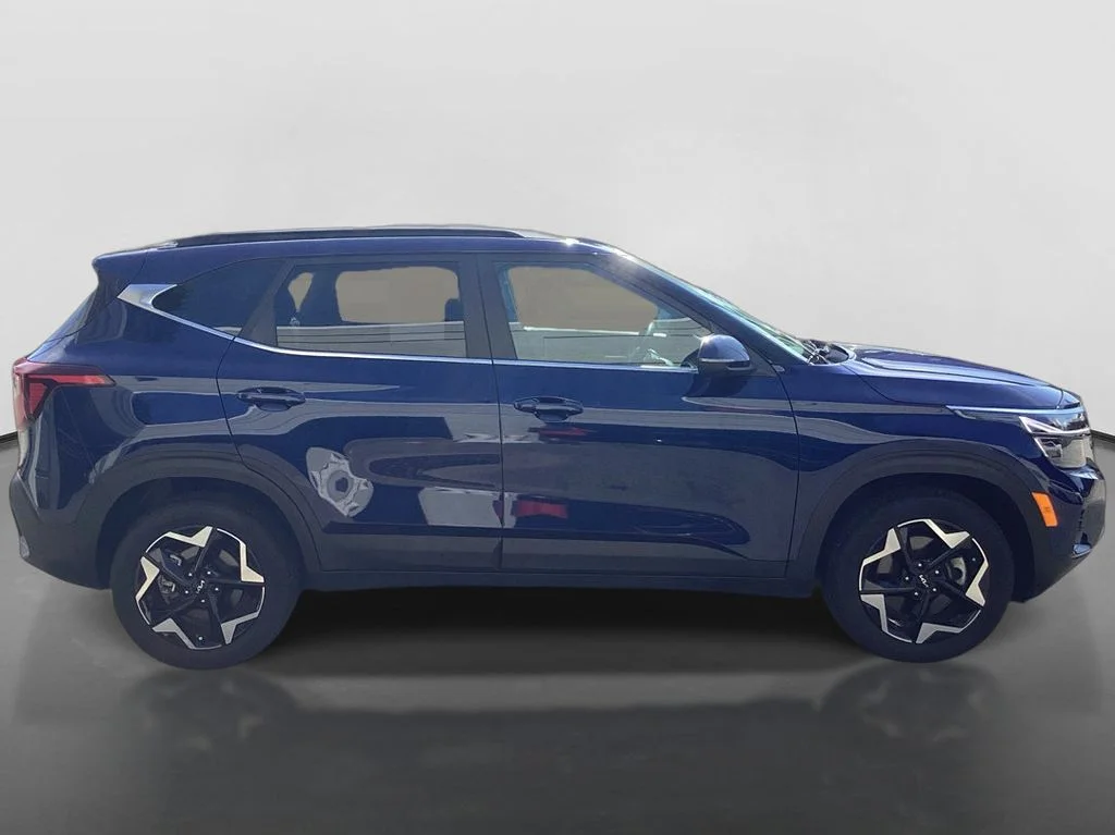 Used 2025 Blue Kia EX image 4