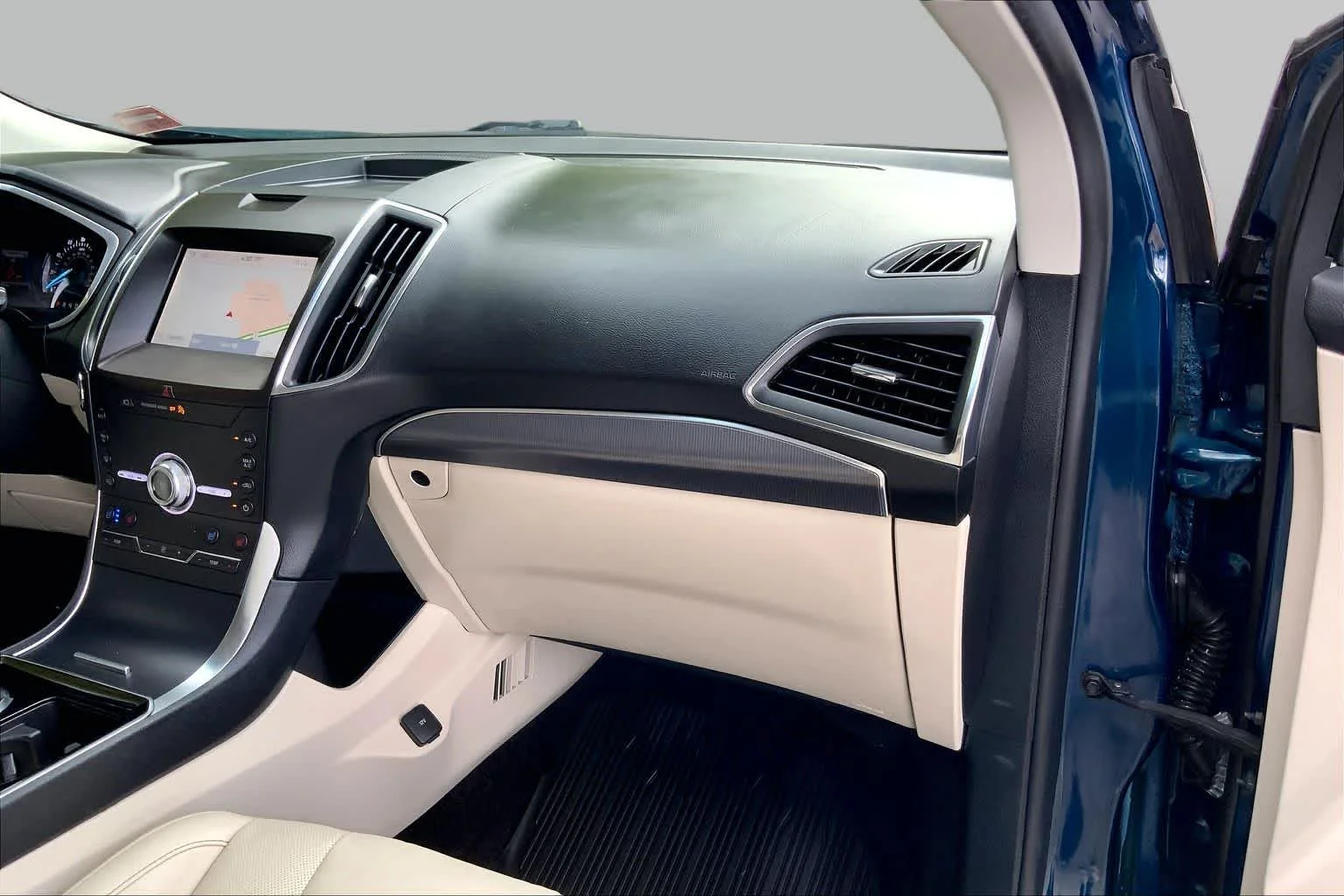 Used 2020 Dark Persian Green Ford Titanium image 19