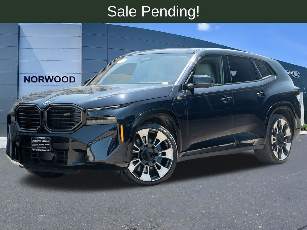 2023 BMW XM -'s photo