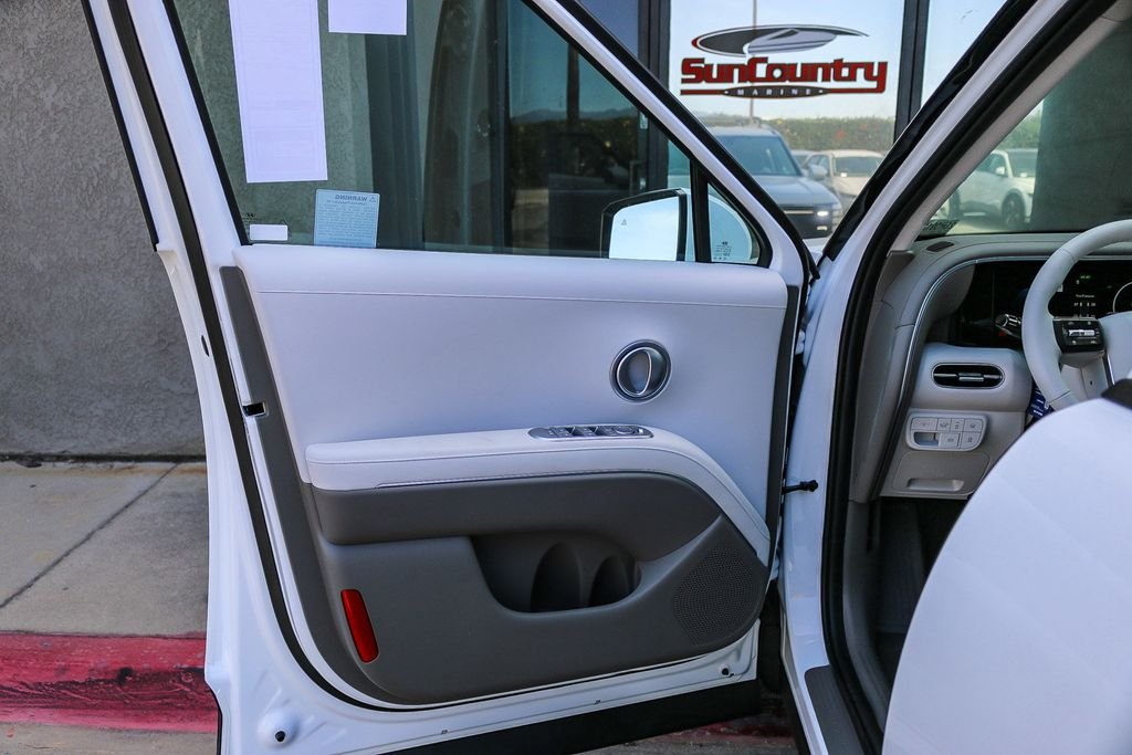 New 2026 White Hyundai SEL image 23