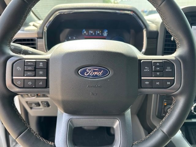 Used 2025 Oxford White Ford Lariat image 19