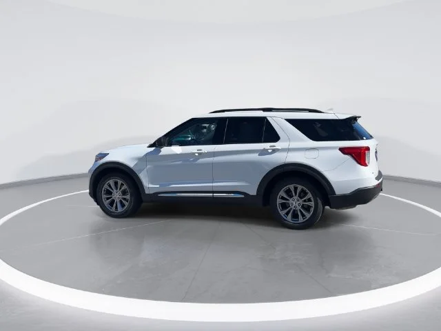 Used 2020 White Ford XLT image 4