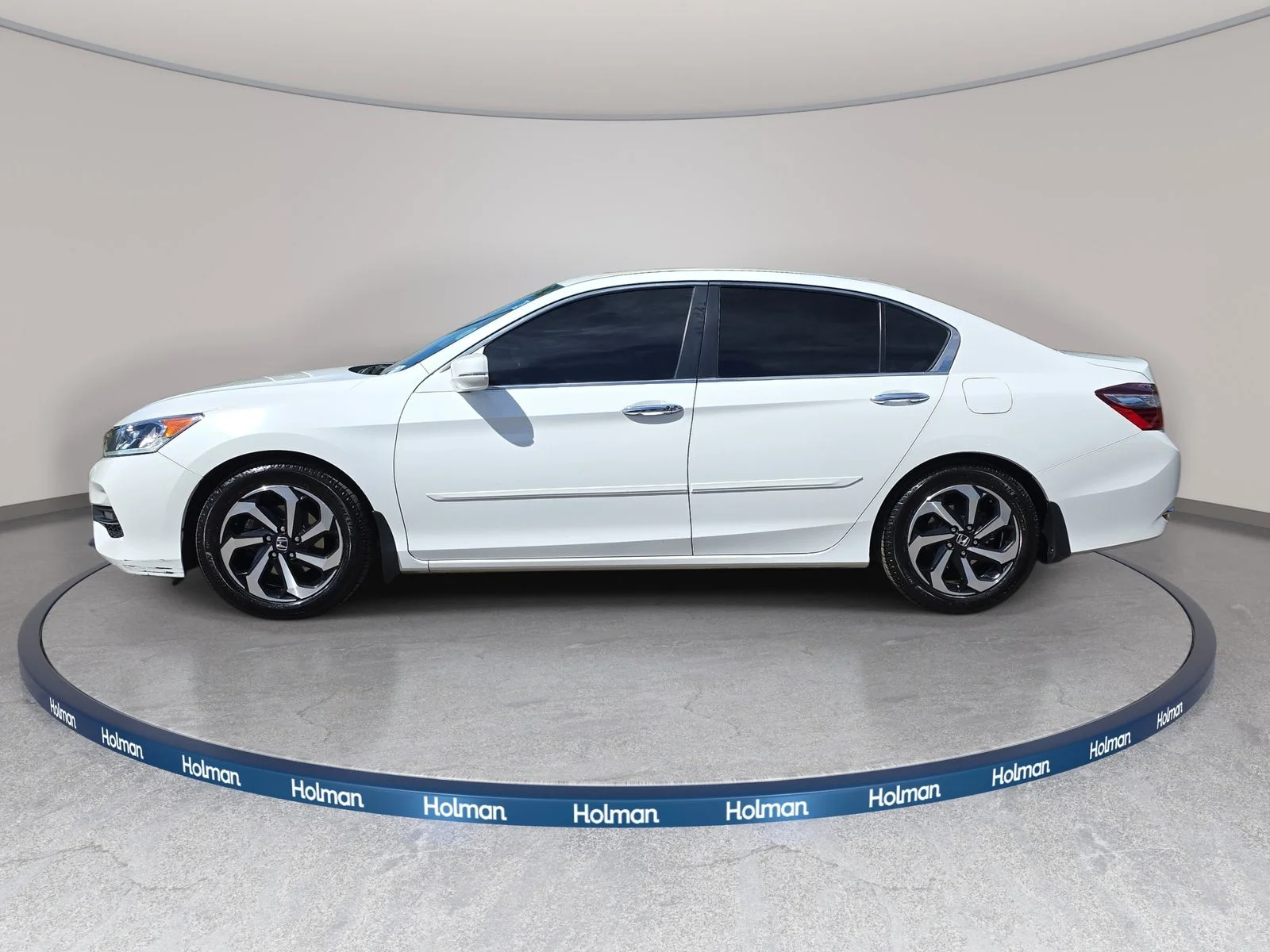 Used 2016  Honda EX-L image 9