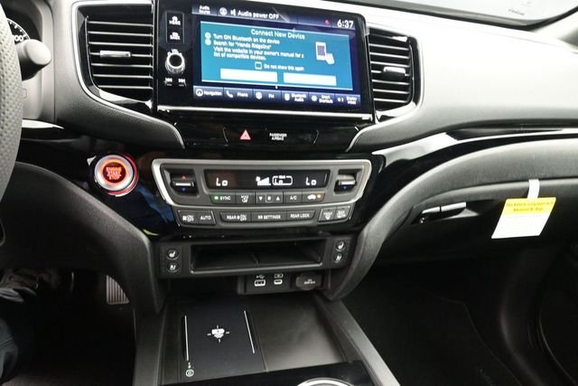 New 2026 Platinum White Pearl Honda Black Edition image 12