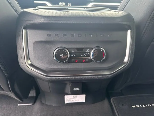 New 2027 Glacier Gray Metallic Tri-Coat Ford Platinum image 14