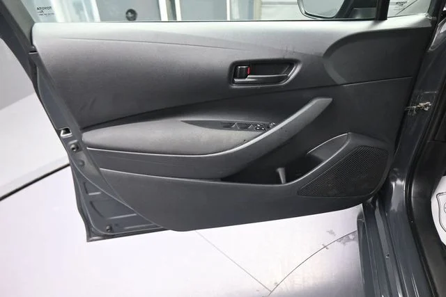Used 2024  Toyota LE image 20