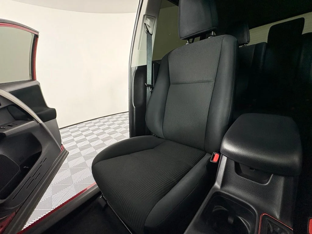 Used 2016 Red Toyota LE image 18