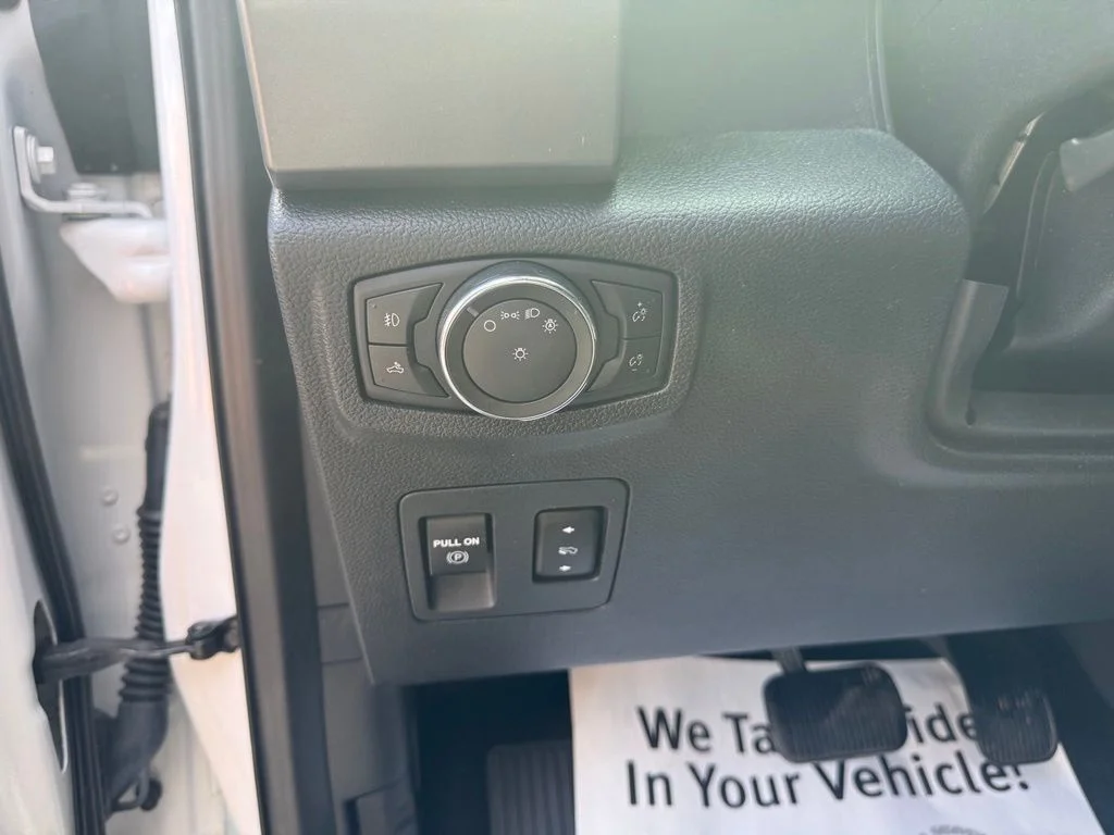 Used 2020 White Ford XLT image 22