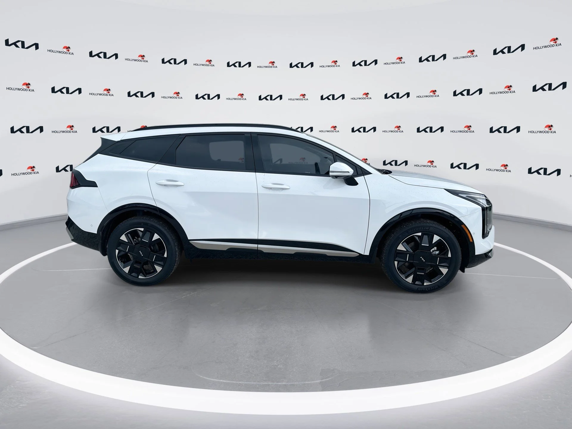 New 2026 Glacial White Pearl Kia SX Prestige image 9