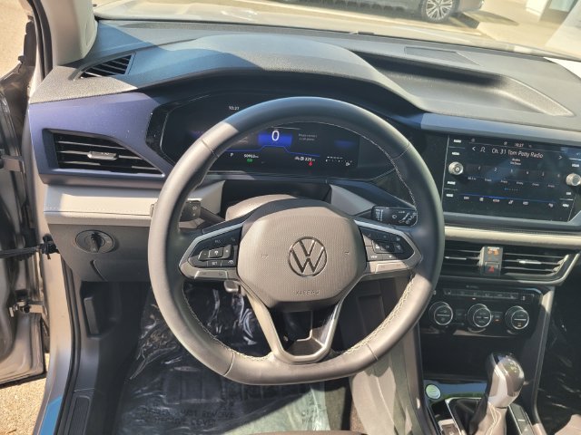 Used 2024  Volkswagen 1.5T SE image 30