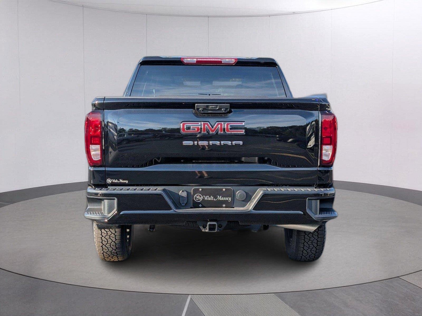 New 2026 Onyx Black GMC Pro image 4