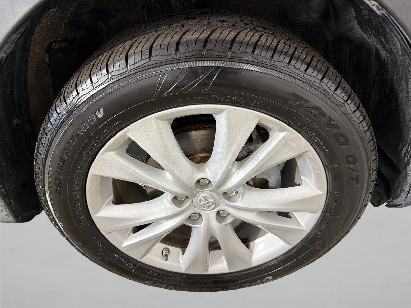 Used 2015 Blue Crush Metallic Toyota Limited image 14