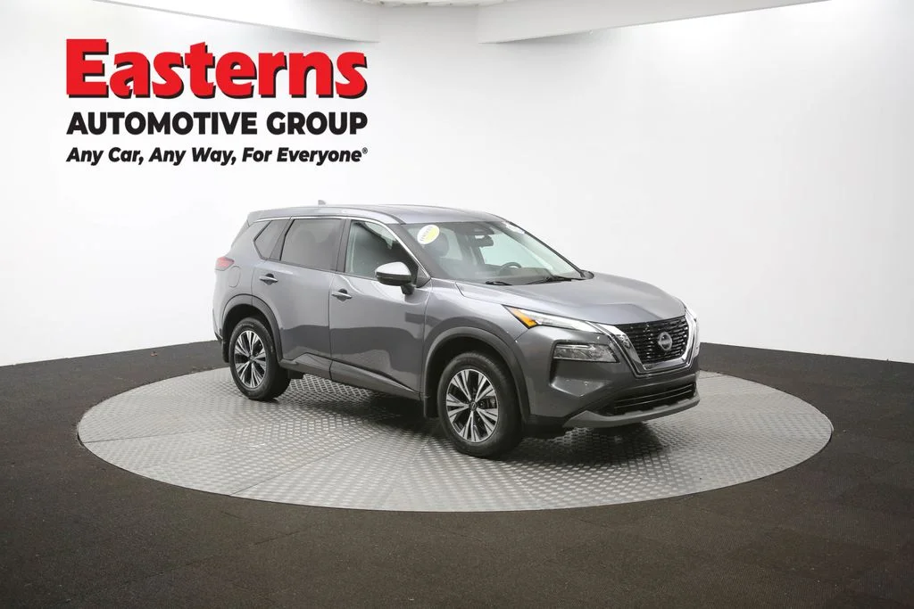 Used 2023 Gray Nissan SV image 48