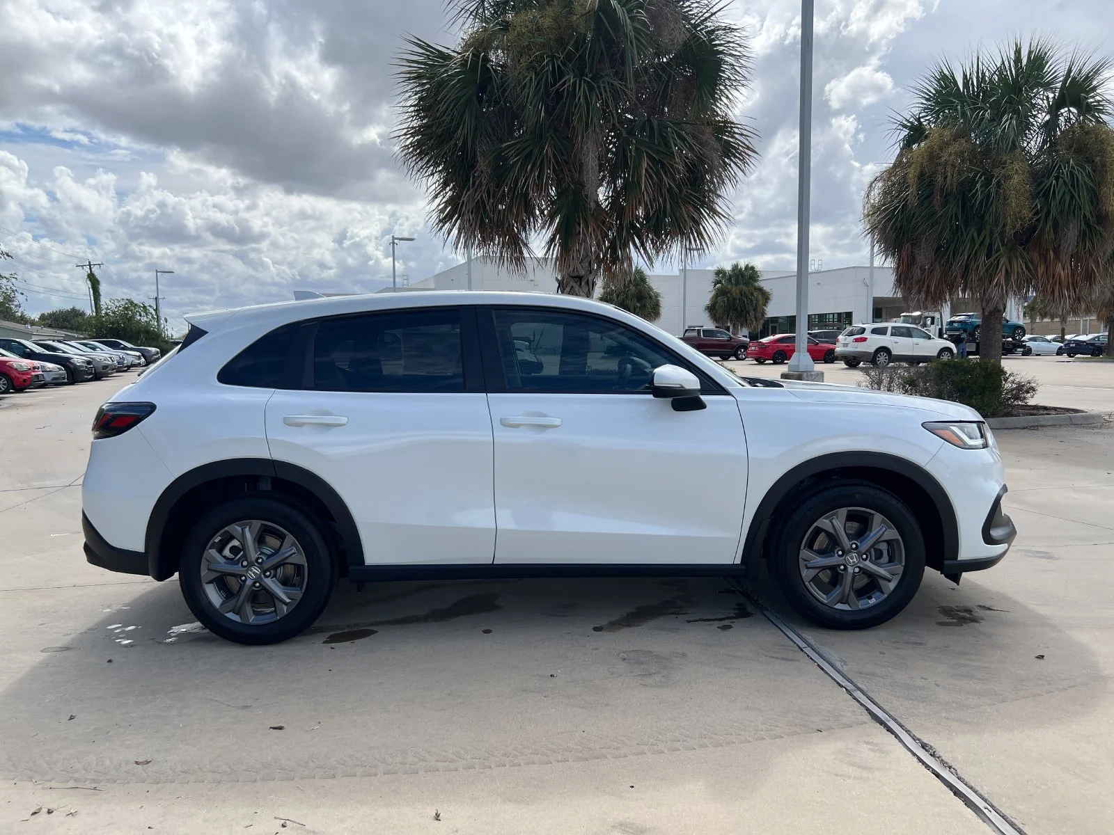 New 2027 White Honda LX image 7