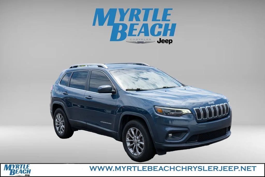 Used 2020 Slate Blue Jeep Latitude Plus image 8