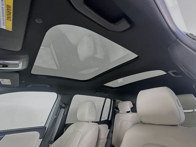 New 2026 Cirrus Silver Metallic Mercedes-Benz GLB 250 image 20