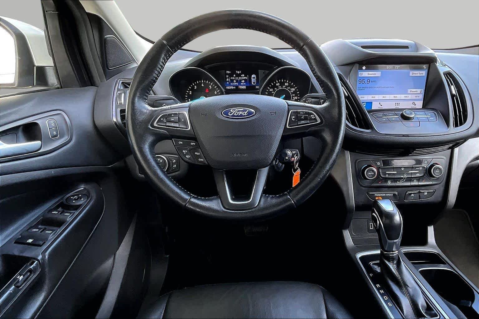 Used 2018 Oxford White Ford SEL image 6