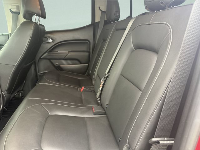 Used 2018 RED QUARTZ TINTCOAT GMC 4WD SLT image 21