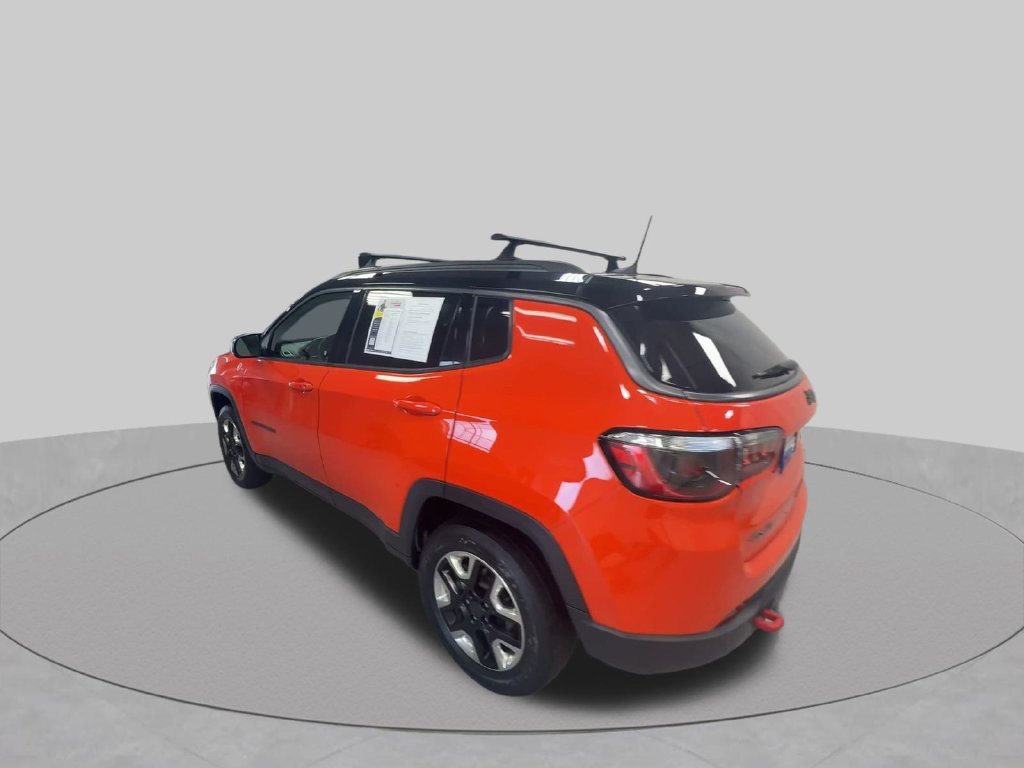 Used 2018 Spitfire Orange Clearcoat Jeep Trailhawk image 7