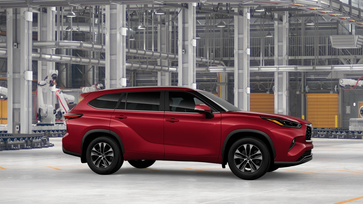 New 2026 Ruby Flare Pearl Toyota XLE image 13